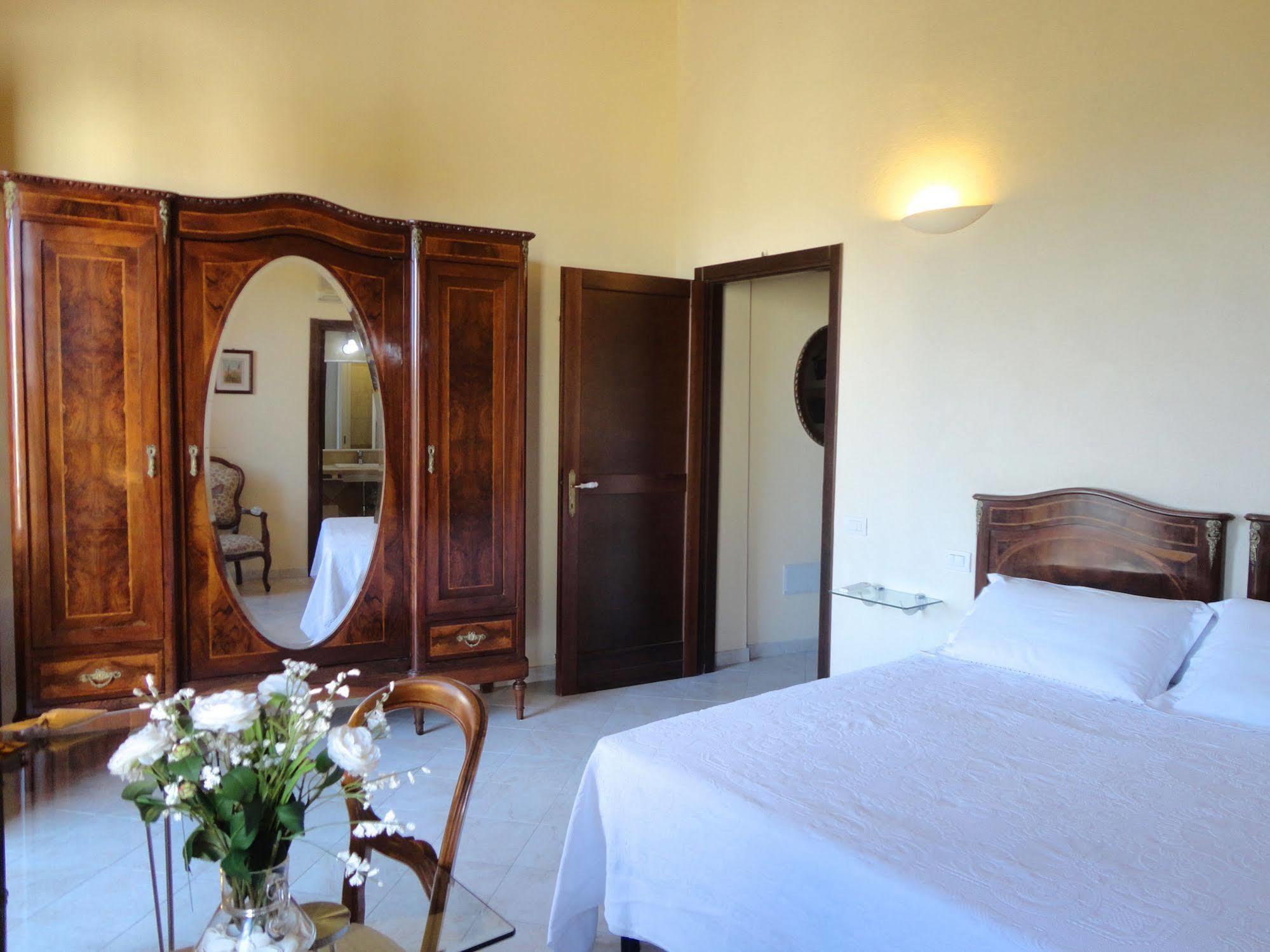 Bed and Breakfast Liberty Quartucciu Exterior foto